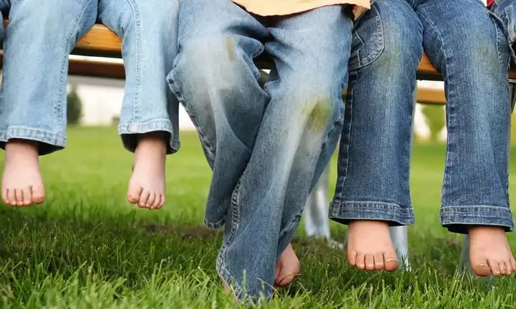 How do you get grass stains out of jeans?